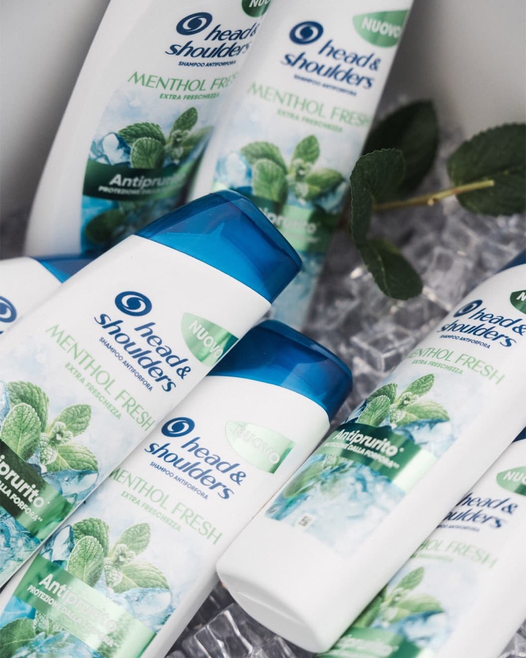 Head&Shoulders Menthol Fresh — products on ice